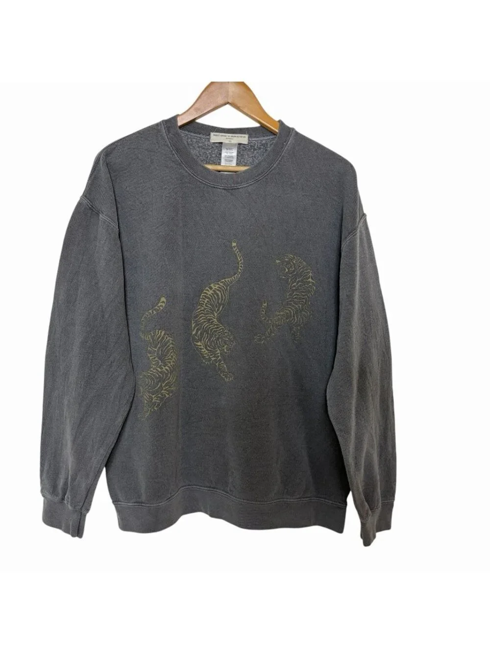 Project Social T Urban Outfitters tiger pullover sweater size S/M